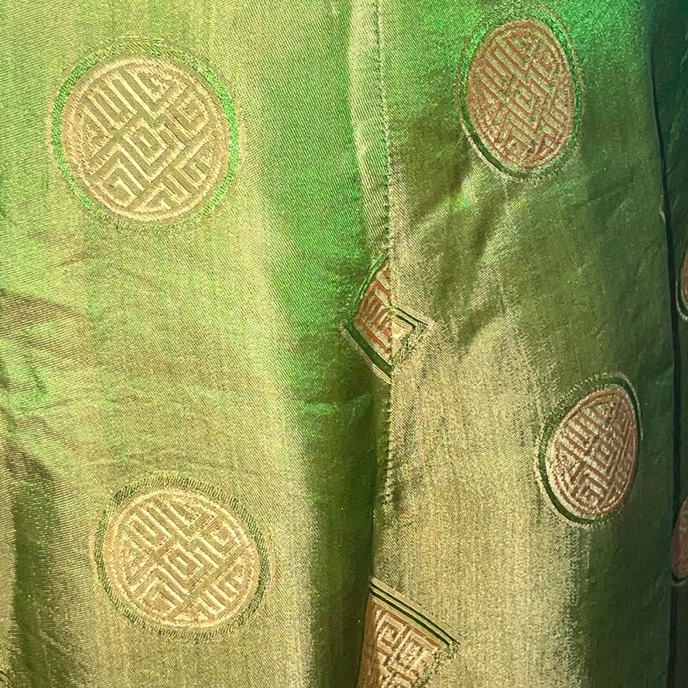 Green and Gold Silk Skirt - Picture 7 of 12